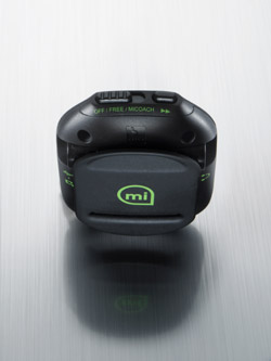 Analítico cocinar una comida Química adidas miCoach Pacer tracks your heart rate, helps you get fit at your own  speed | TechCrunch