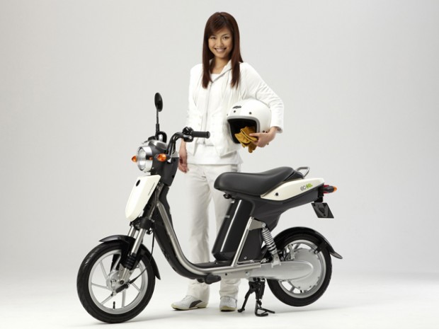 mus Studerende springvand EC-03: Yamaha rolls out low-cost electric 50cc scooter | TechCrunch