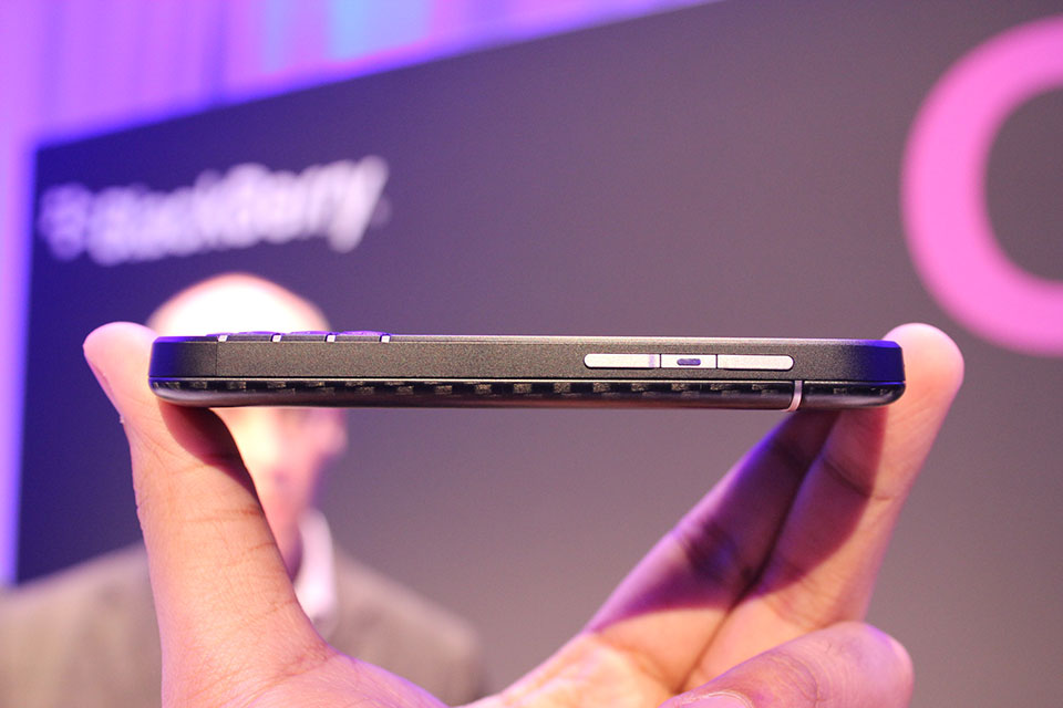 The Blackberry Q10 Is A Curious Blend Of Old And New Techcrunch