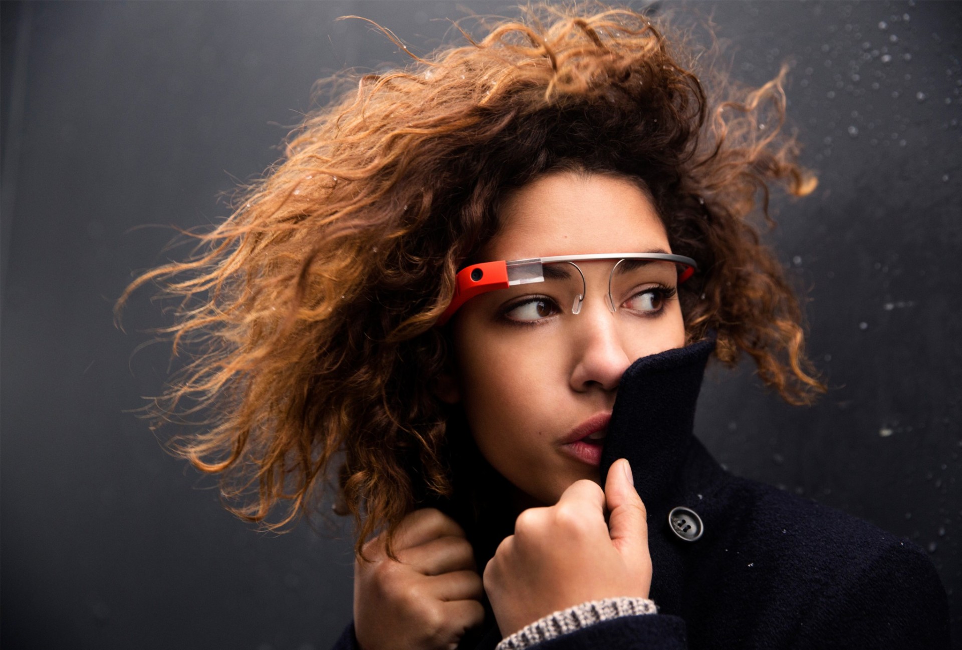 Google-Glass-Girl-Model-HD-Wallpaper