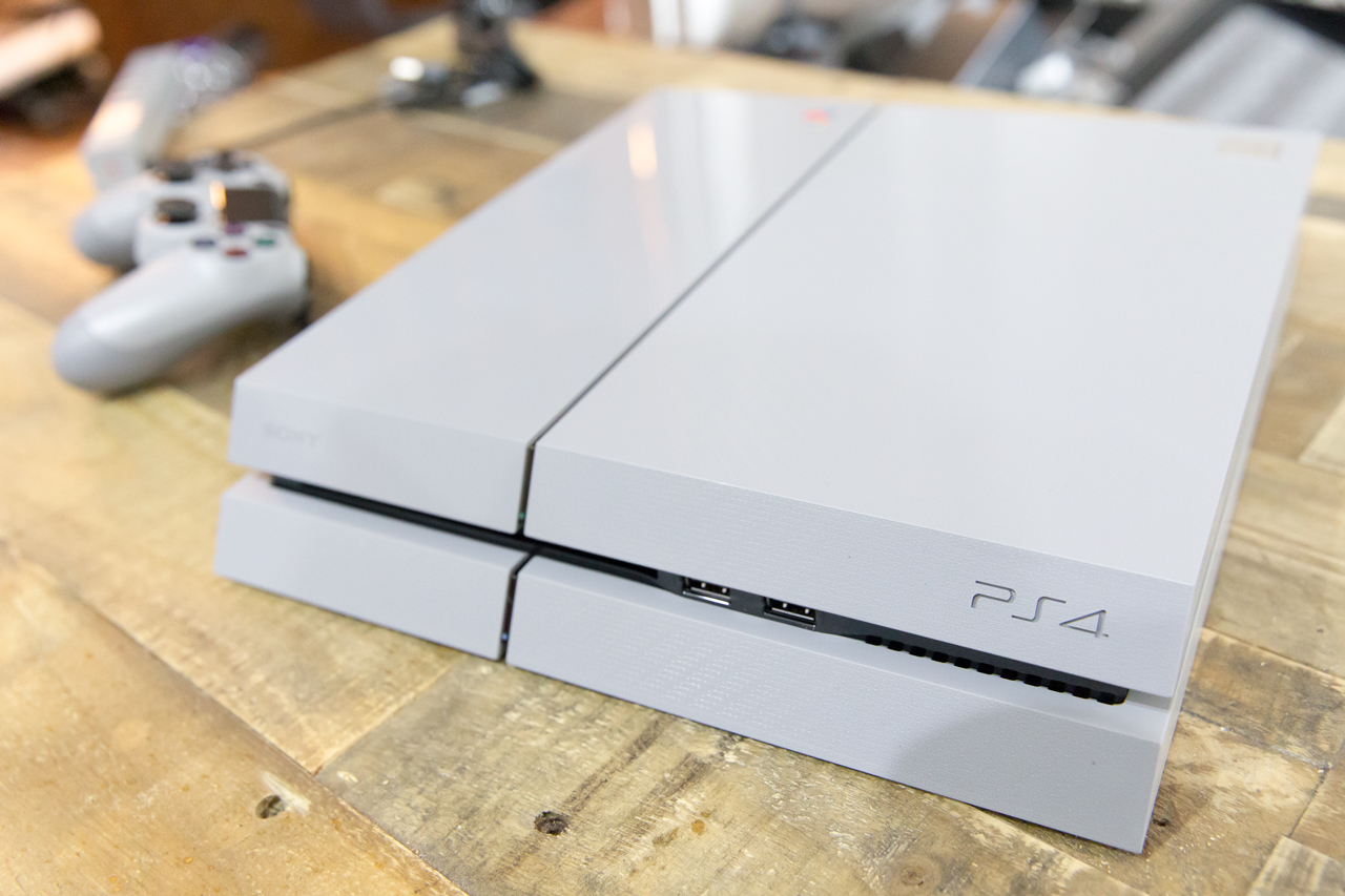 Hands On With Sony's PlayStation 4 20th Anniversary Edition 