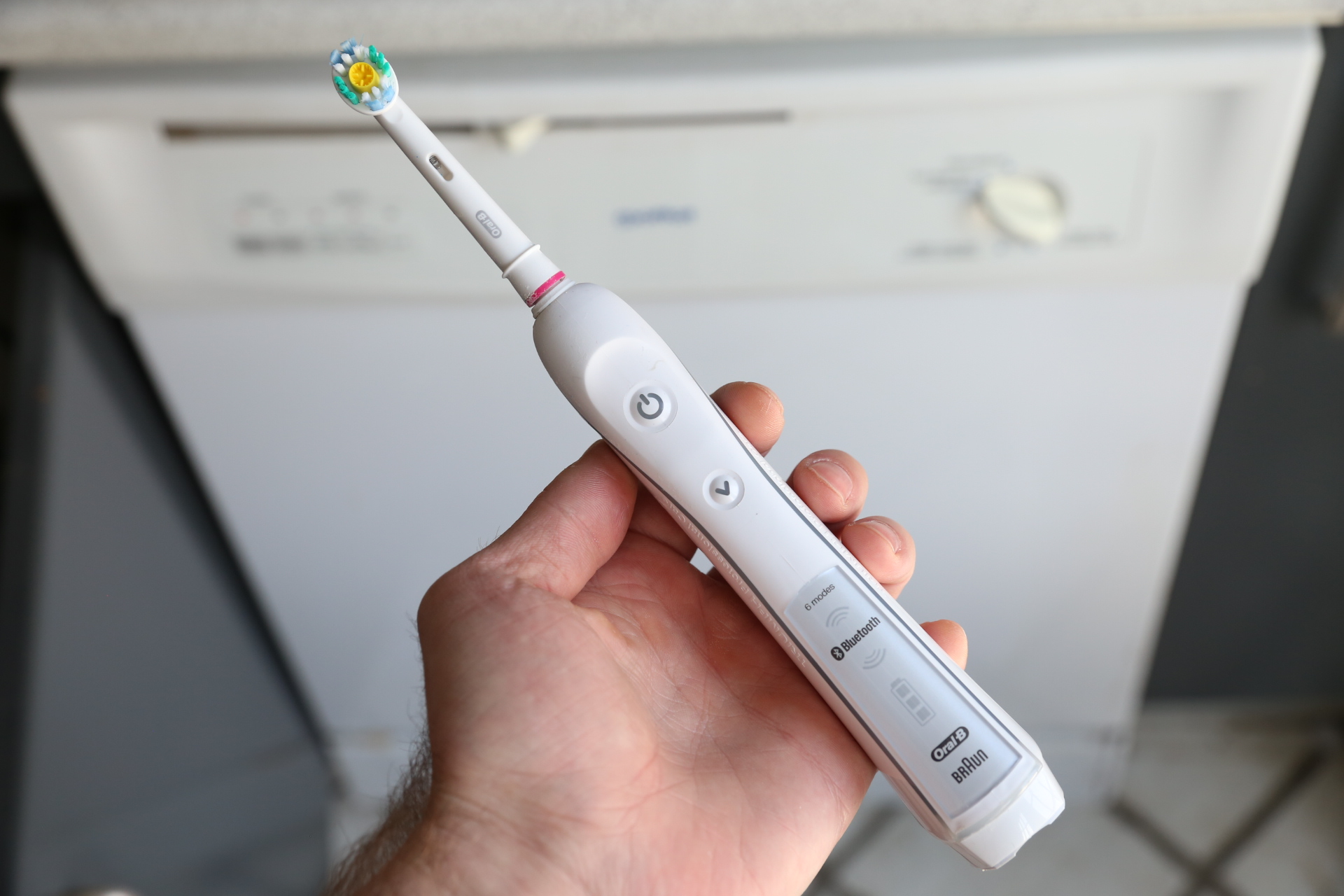 Jolly Neuropathy it can Oral-B's Bluetooth Toothbrush Offers App Features It Doesn't Necessarily  Need | TechCrunch