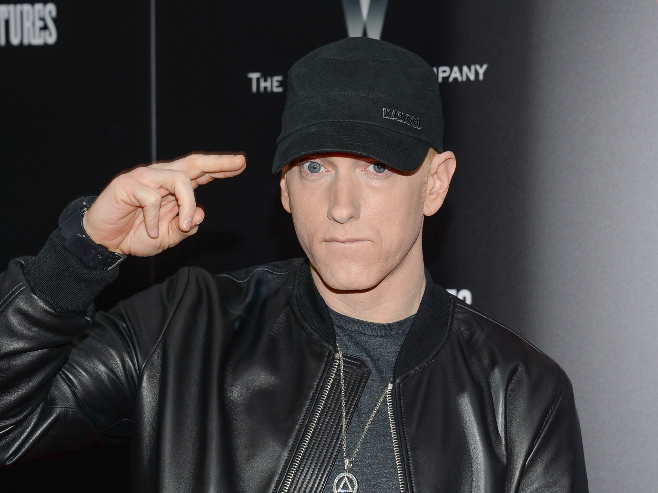 Eminem dating 2013