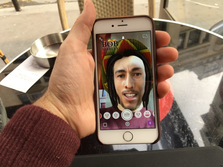 Snapchat: Aplikasi dengan Filter Lucu tapi Banyak Kontroversi - 1