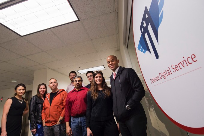The team behind hack the Pentagon. Photo courtesy The Executive Office of the President. 