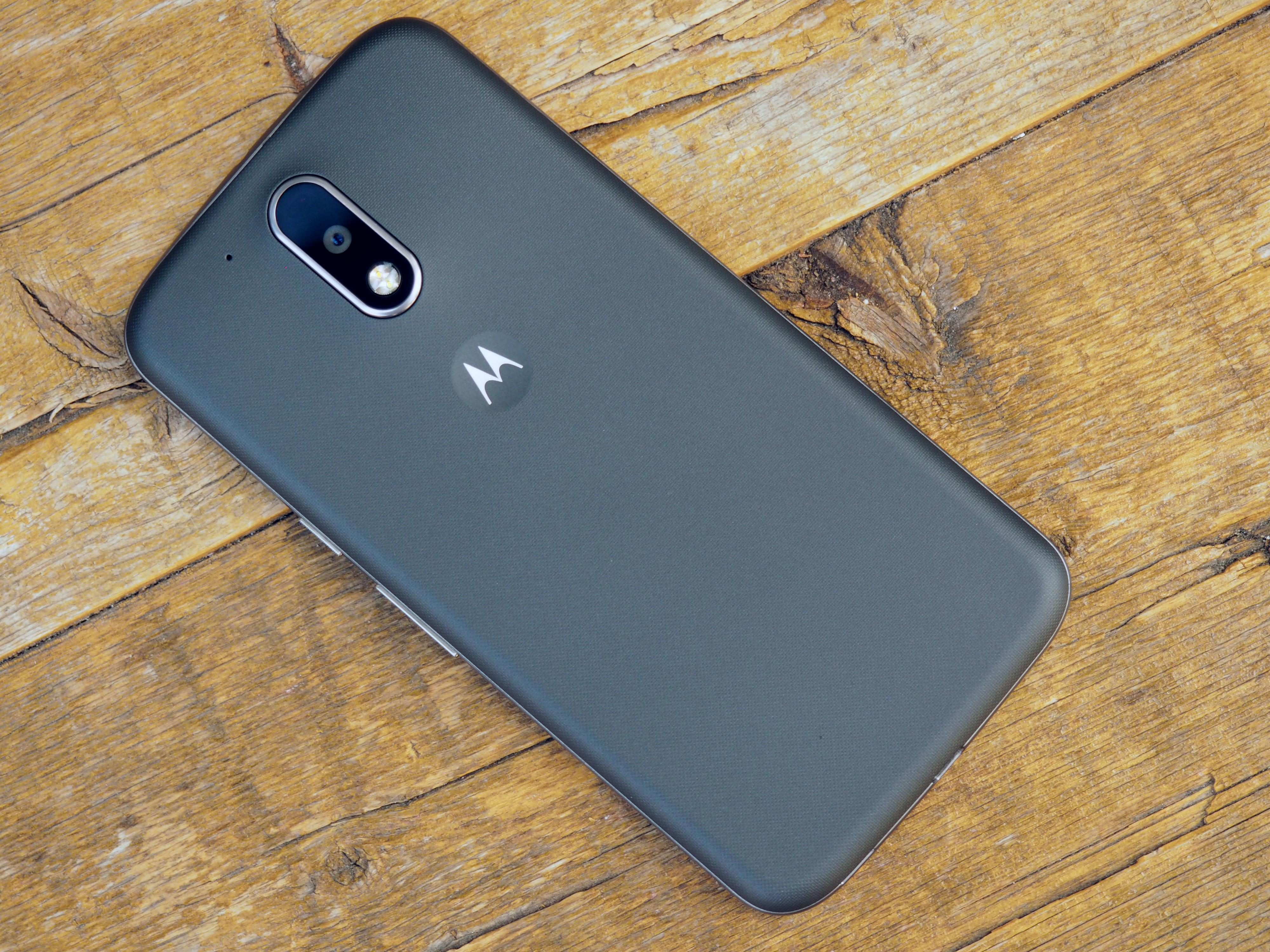 Willen scherp Caius Motorola delivers a lot for a little with the $199 Moto G4 | TechCrunch