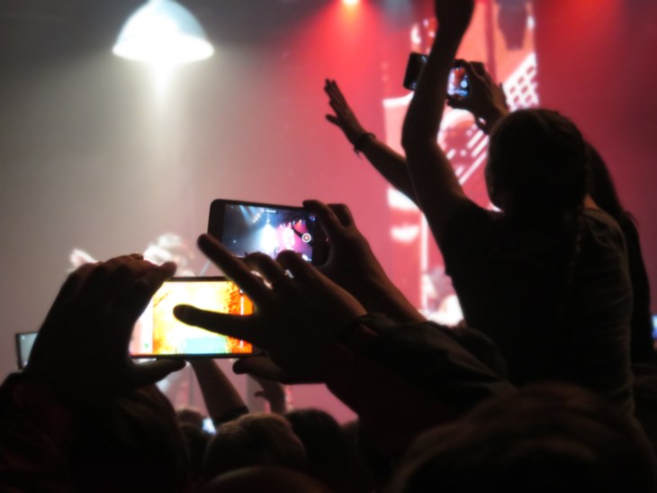 smartphone_concert