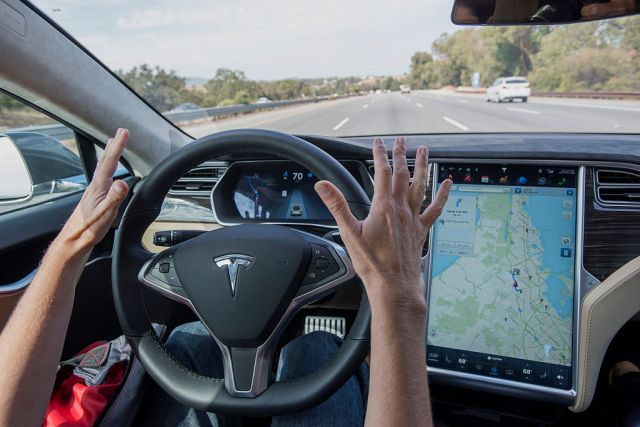 photo of Tesla settles class action suit over Autopilot claims for $5M image