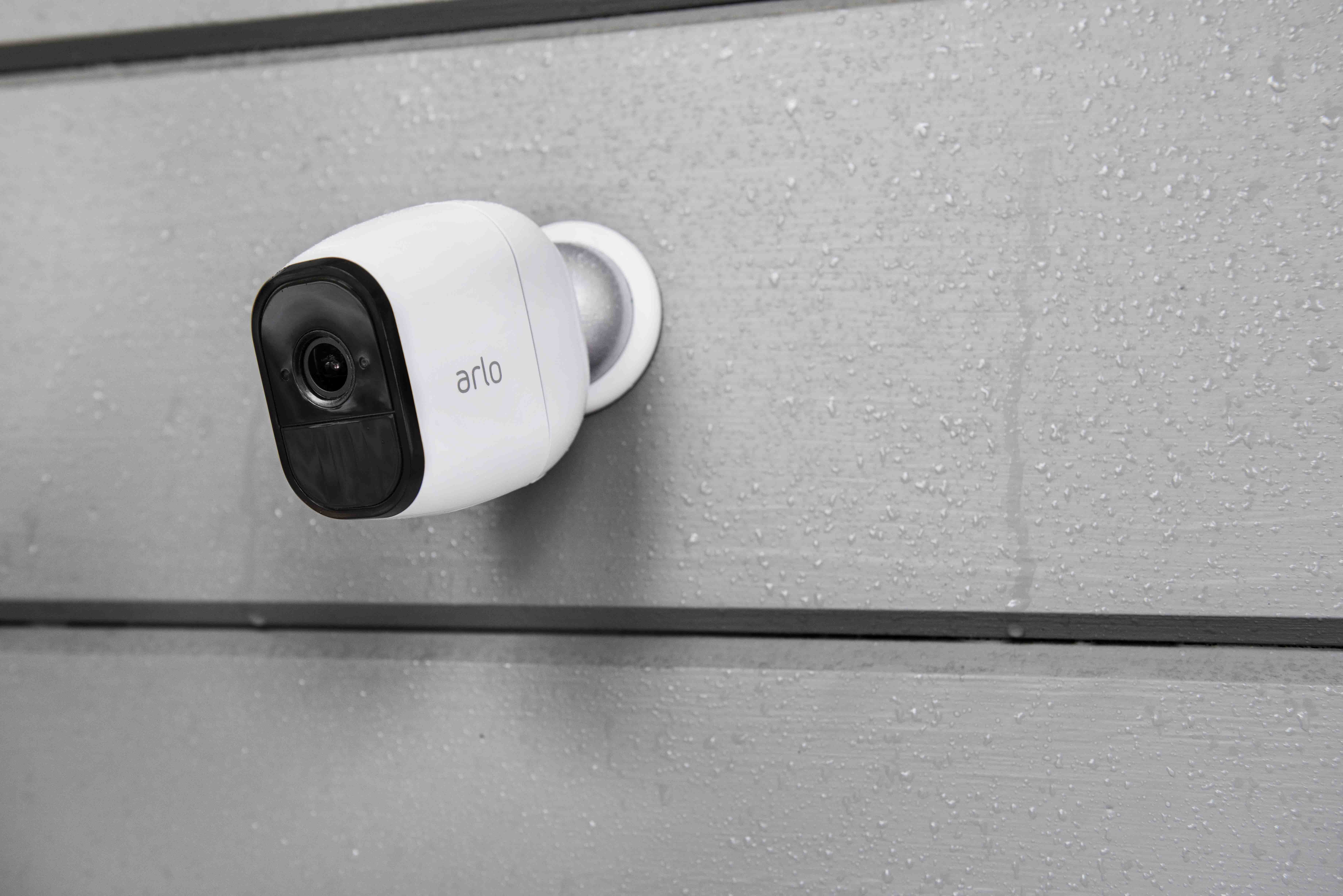 Swipe Trolley Pathetic Netgear's Arlo security cameras get an upgrade | TechCrunch