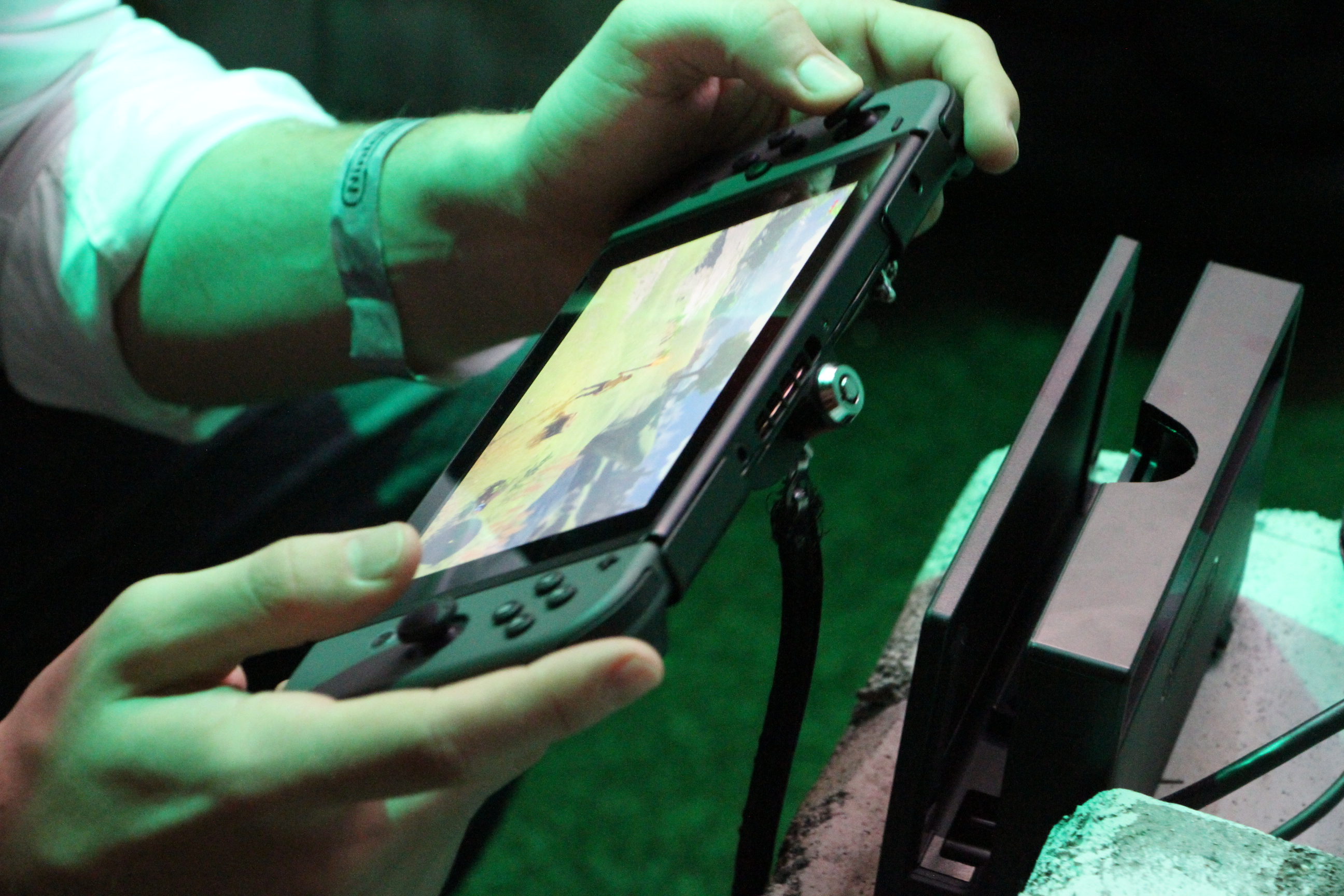 After 160 000 Accounts Are Compromised Nintendo Shuts Down Nnid Logins Techcrunch