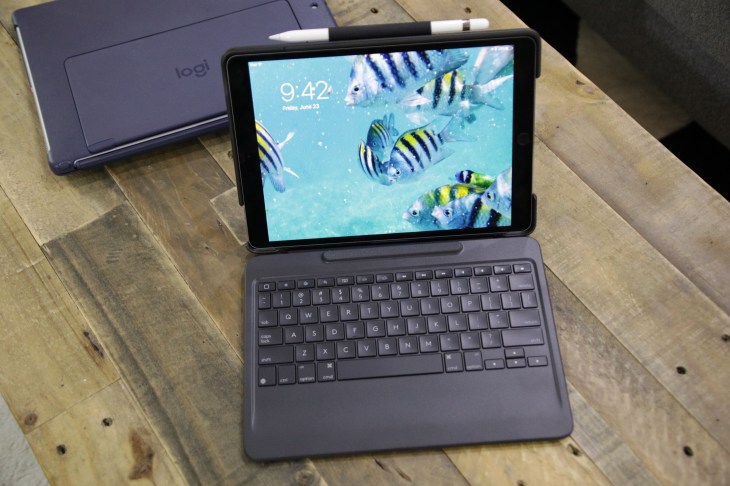 Opdatering leje Himlen Logitech's Slim Combo for iPad Pro really boosts your portable productivity  power | TechCrunch