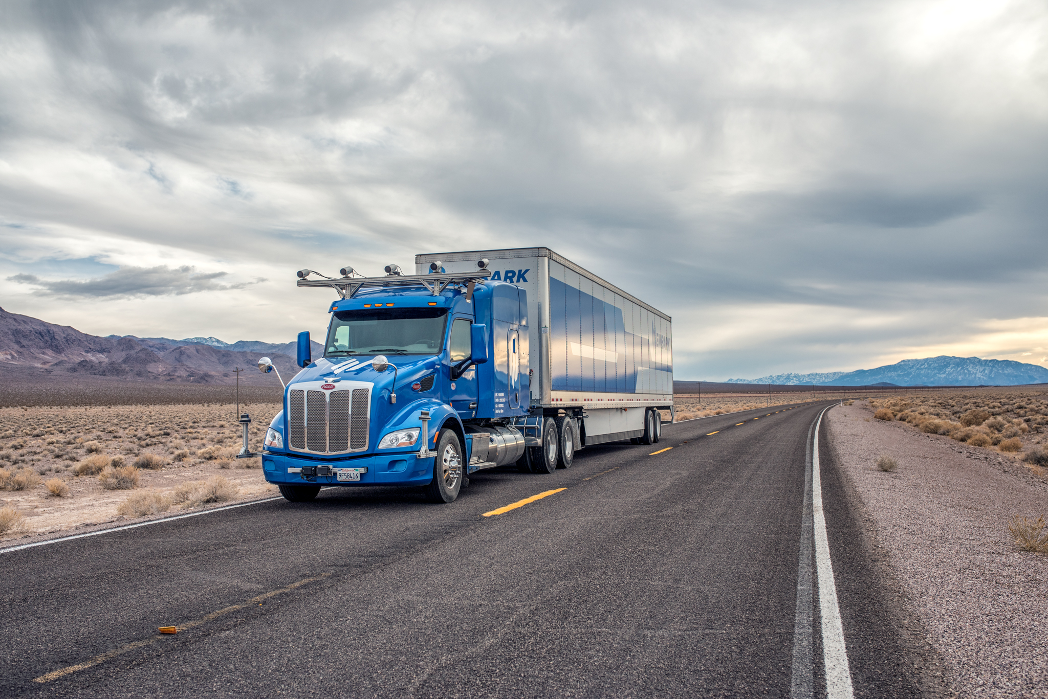 Autonomous trucking startup Embark to go public in $5.2B SPAC deal
