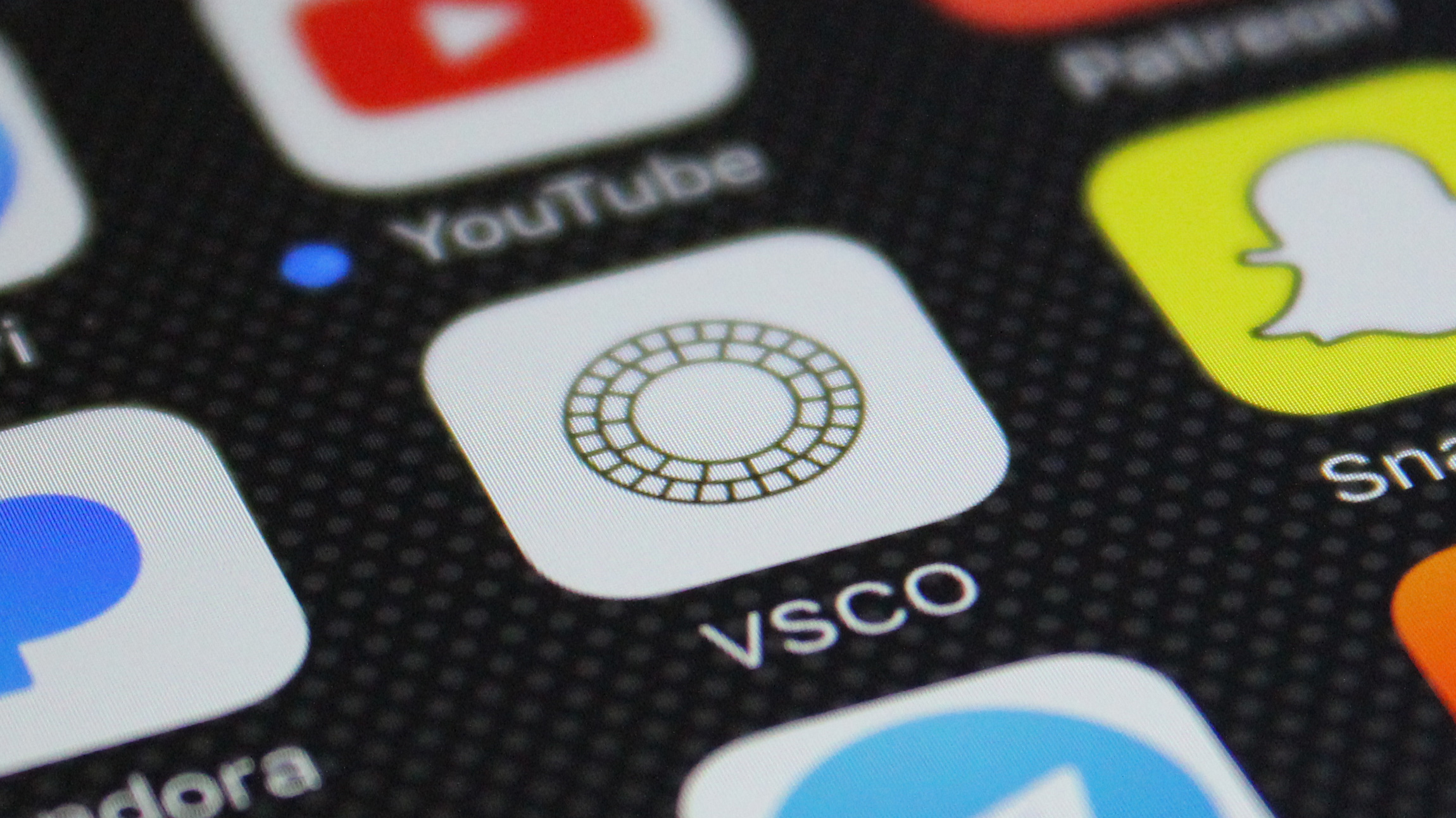 VSCO's new editing tool Montage lets you edit and layer both photos and  video | TechCrunch