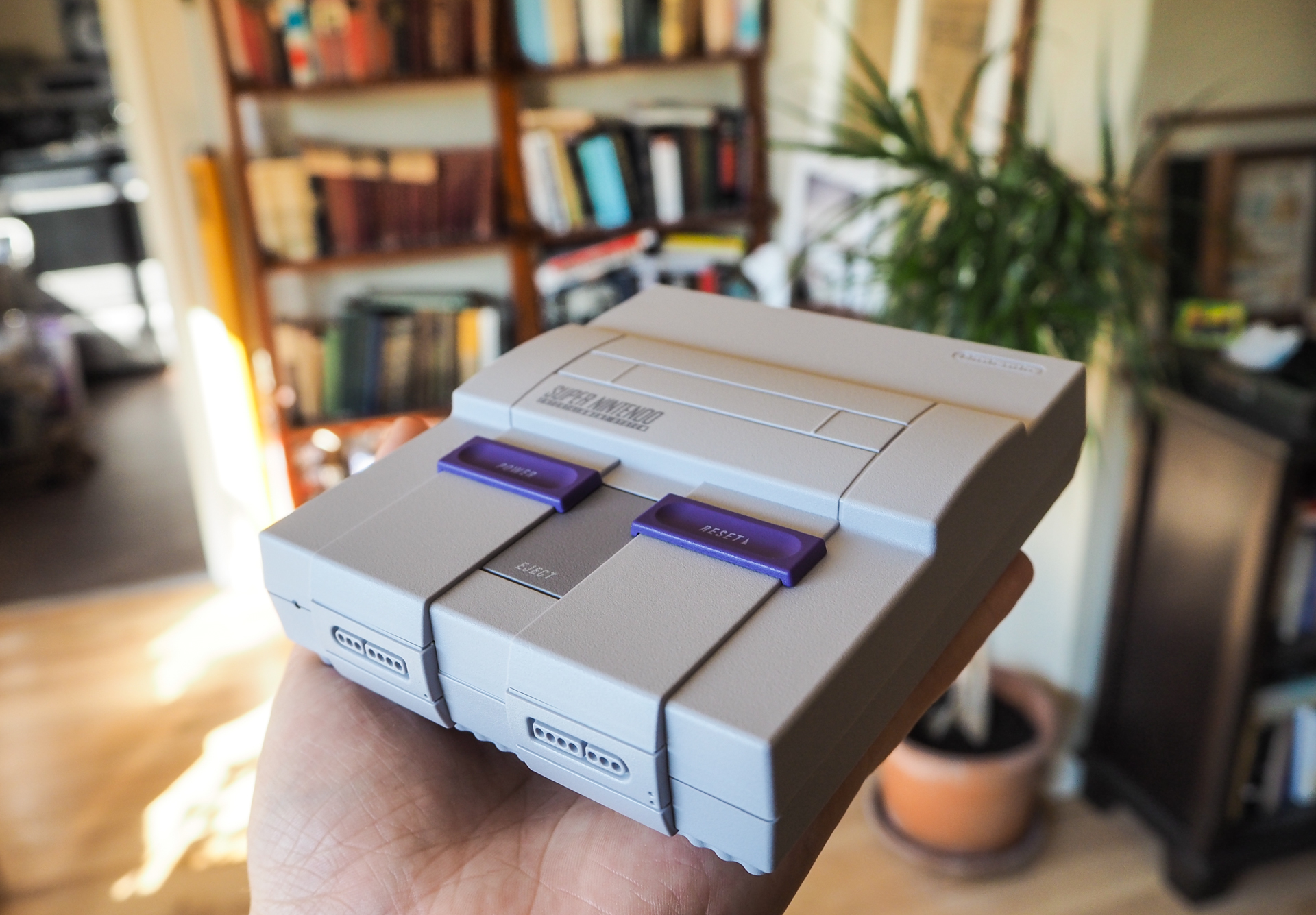 Tilfældig Sikker repræsentant You can buy the NES Classic and SNES Classic on Amazon now | TechCrunch