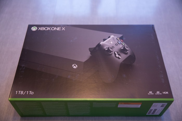 pilot door Honorable The Xbox One X Review: Unboxing and tearing it down | TechCrunch