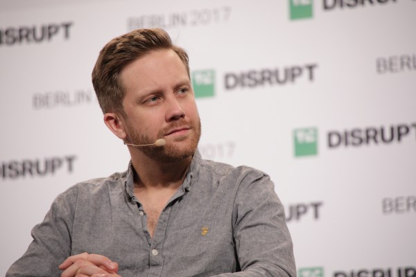 Sources: Y Combinator’s growth fund to back challenger bank Monzo