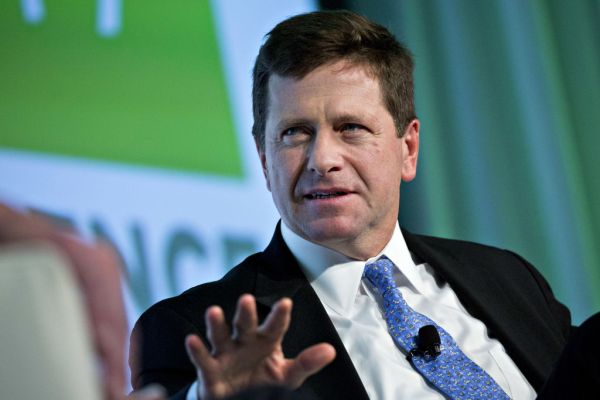 Regulators should address crypto ‘garbage’ first former SEC Chairman Clayton says