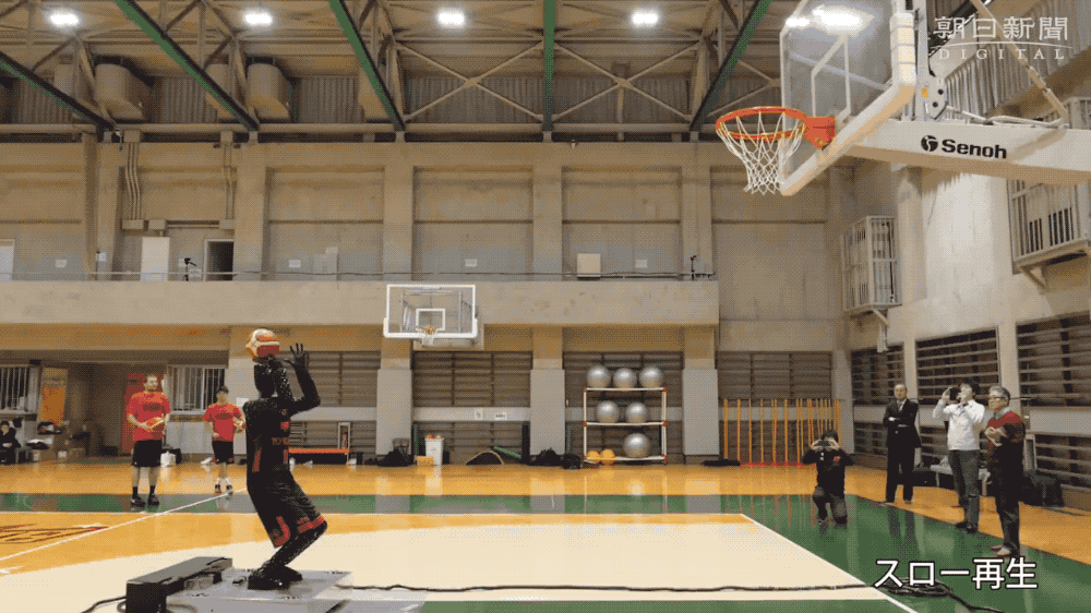 foul free-throwing Toyota basketball robot | TechCrunch