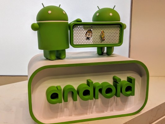 photo of Google tweaks Android licensing terms in Europe to allow Google app unbundling — for a fee image
