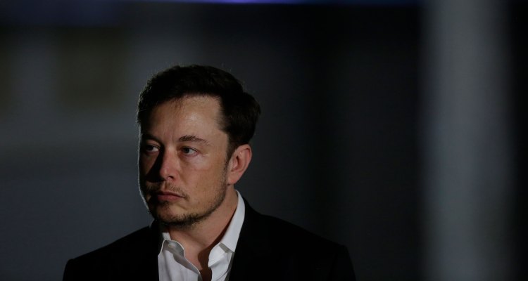 Tesla shareholders urge judge to find Musk coerced board to buy SolarCity