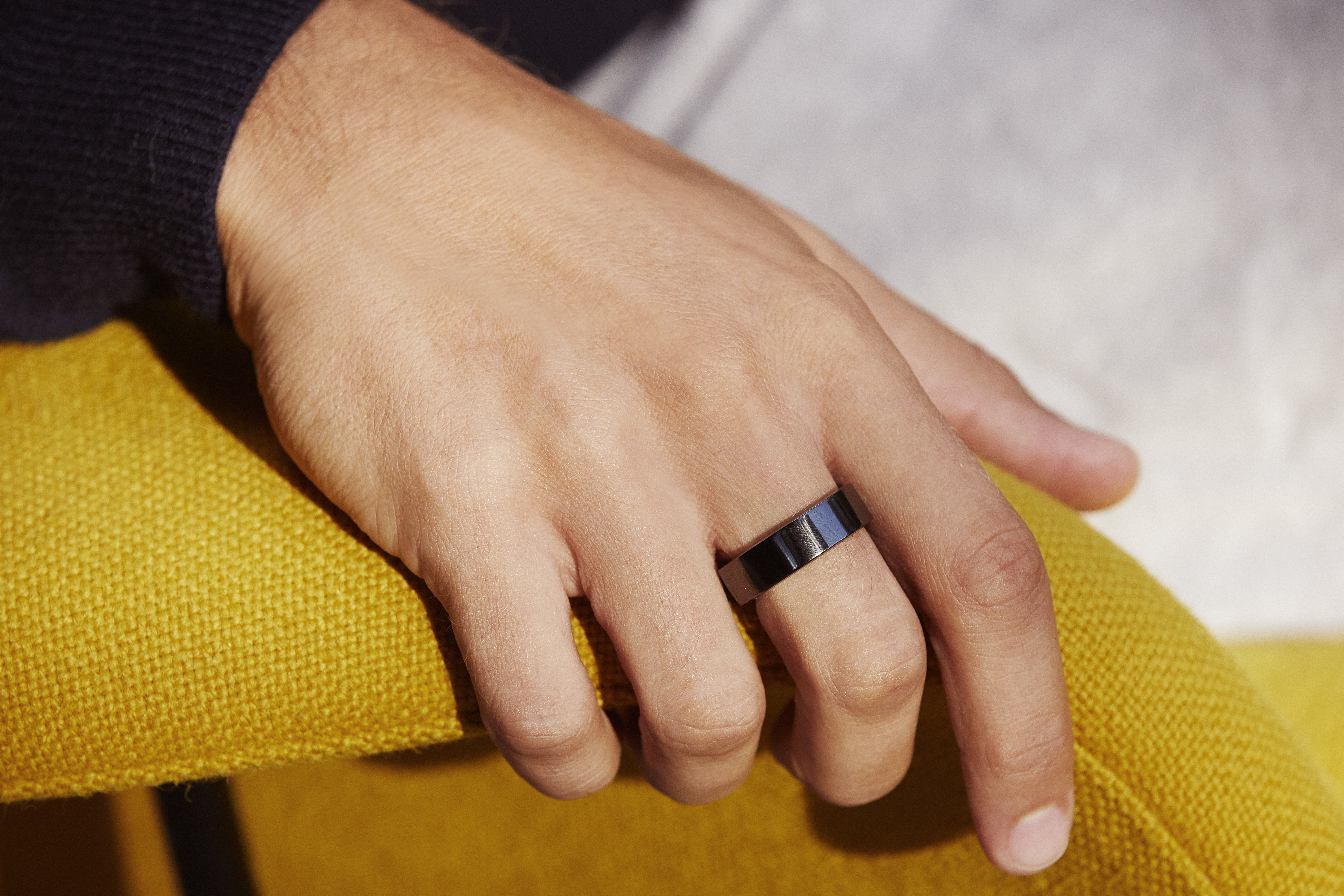 Oura ring black