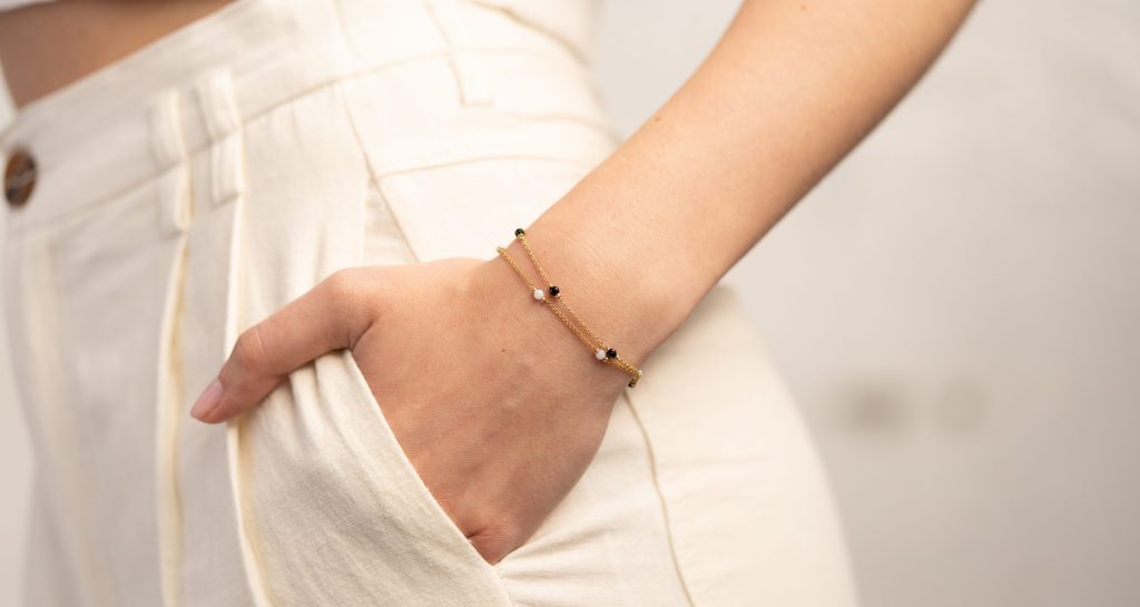 Mejuri raises $23M Series B to serve women buying jewelry for themselves