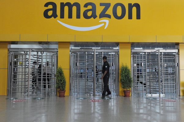 India antitrust watchdog suspends Amazon's 2019 deal with Future, imposes fine