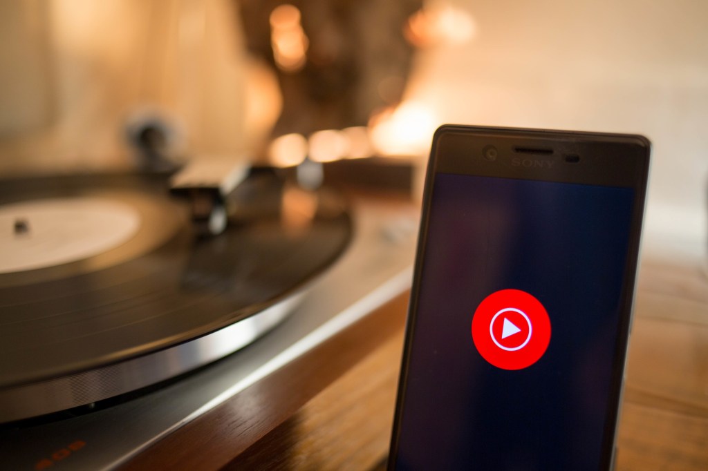 O aplicativo YouTube Music é exibido no seu dispositivo Android