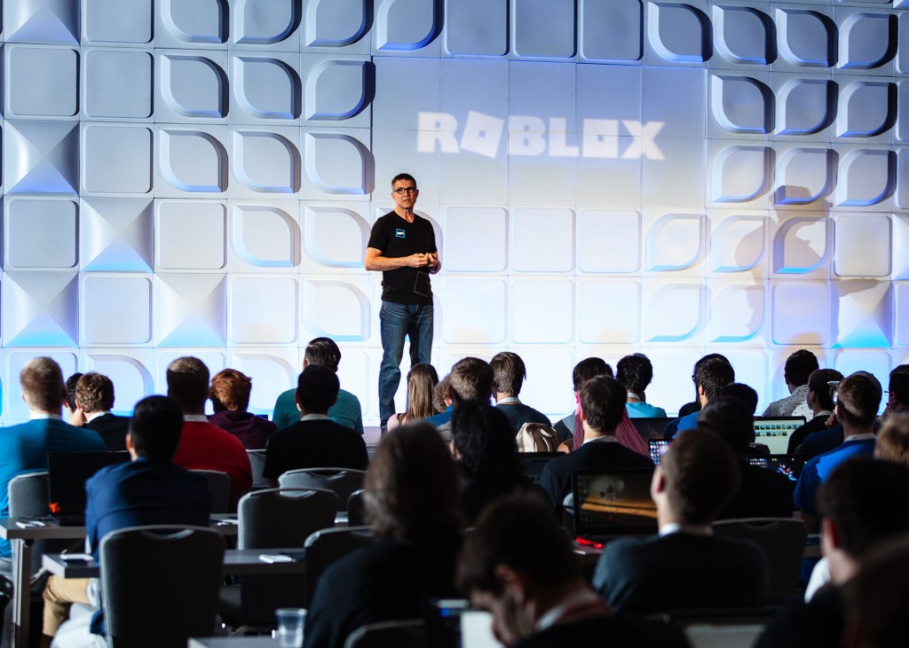 Roblox Hits 100 Million Monthly Active Users Techcrunch - roblox david baszucki game design course