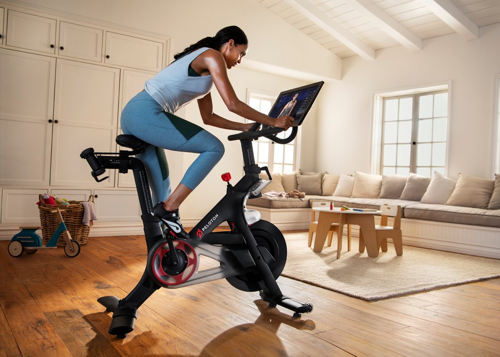 Peloton files publicly for IPO