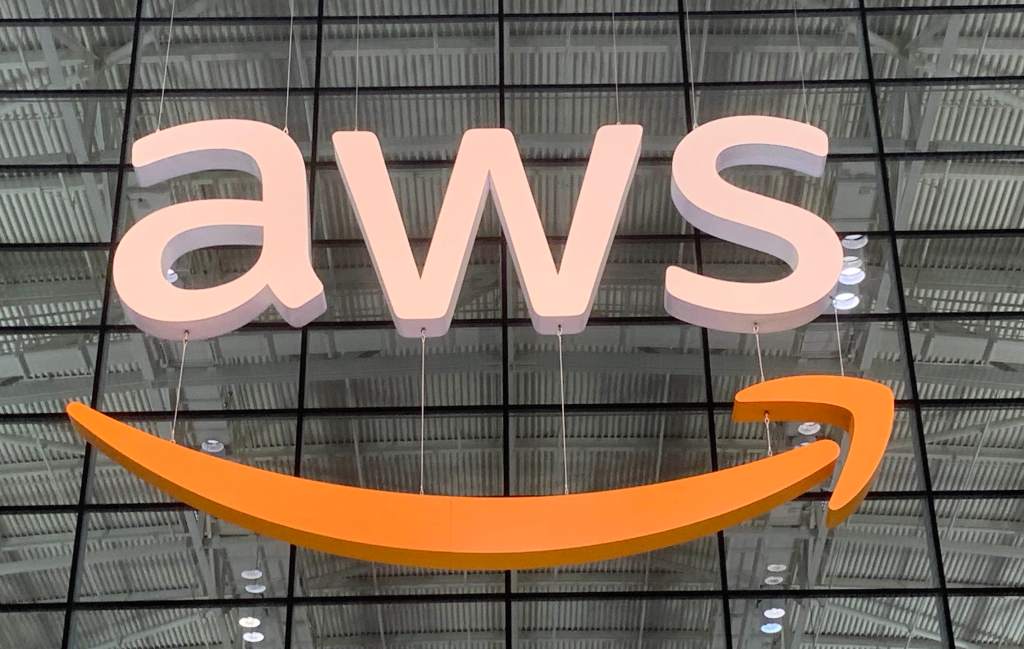 AWS IQ matches AWS customers with certified service providers