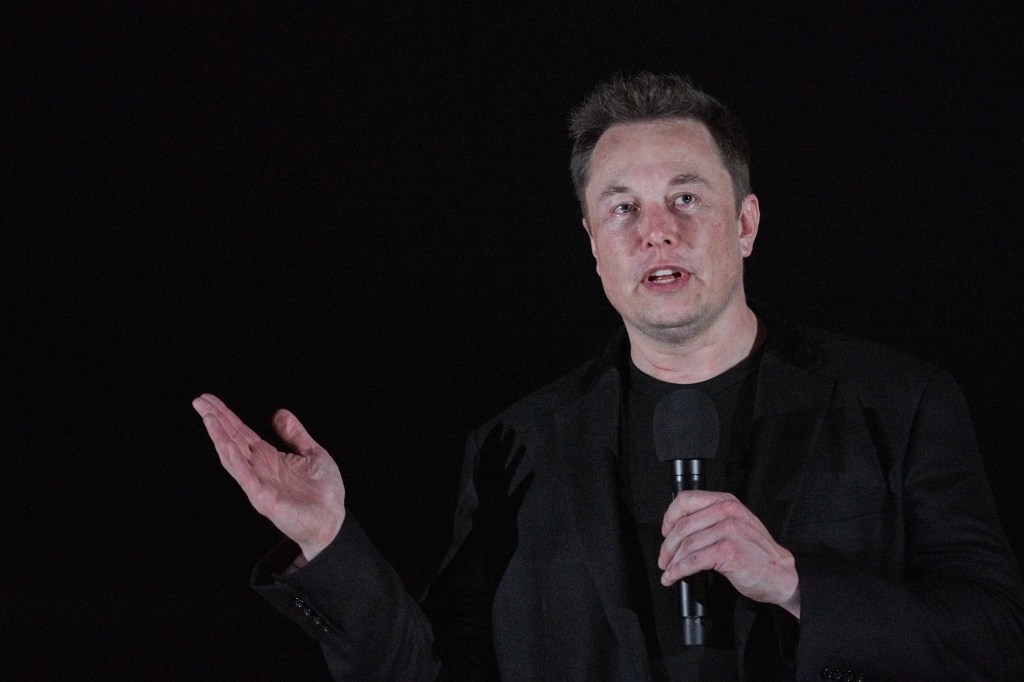 Elon Musk Tweets Out Deletefacebook Saying It S Lame Techcrunch