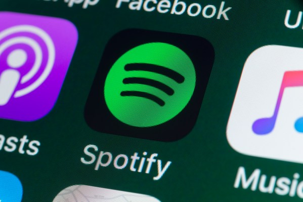 Spotify adds COVID-19 content advisory two months after Joe Rogan uproar