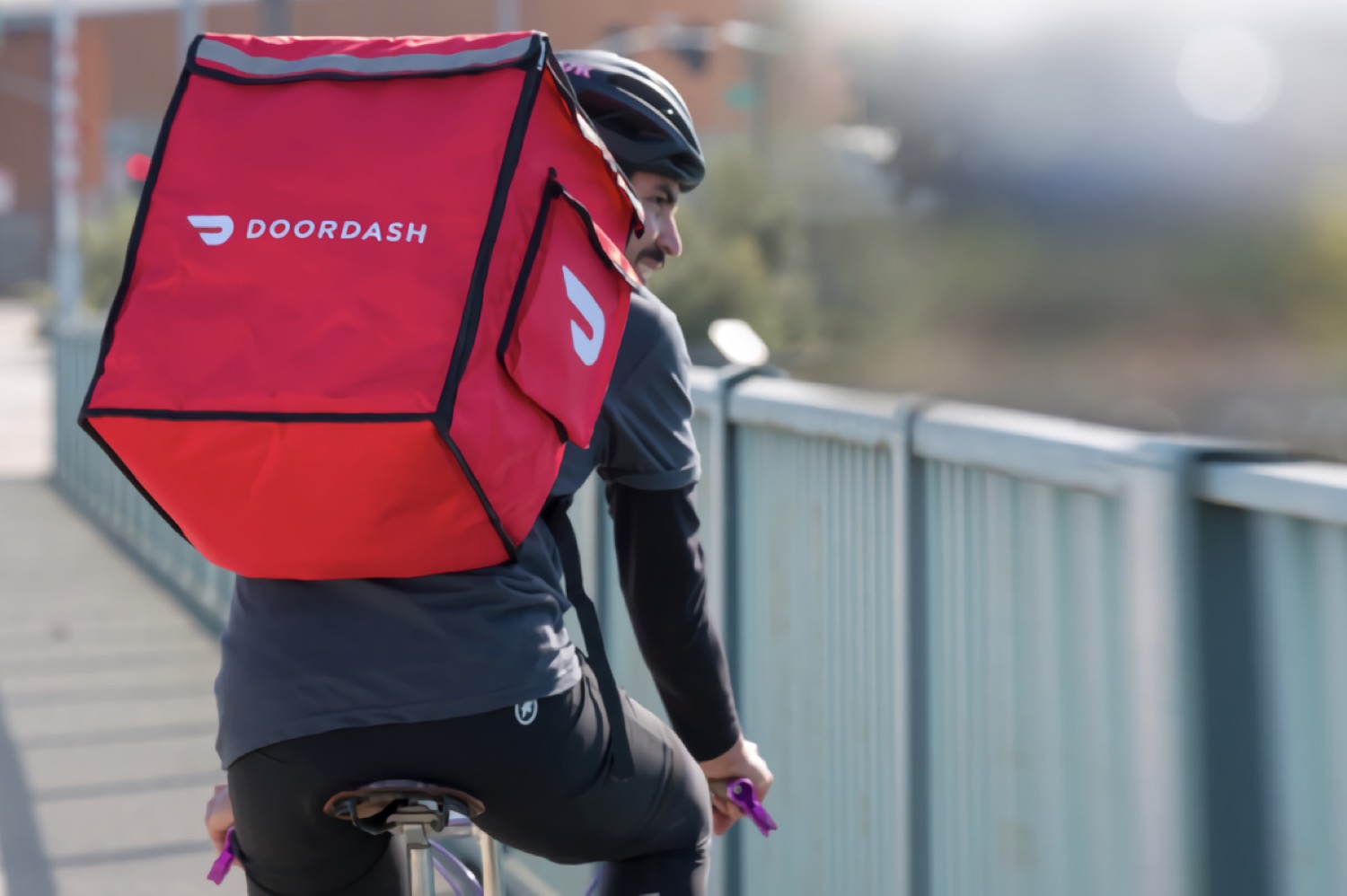 San Francisco DA sues DoorDash for classifying delivery workers as independent contractors