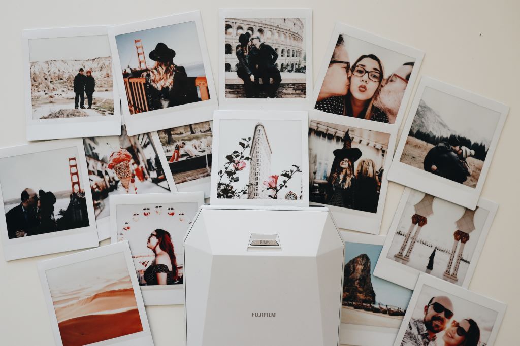 Zyl raises $1.1 million to resurface old memories from your photos