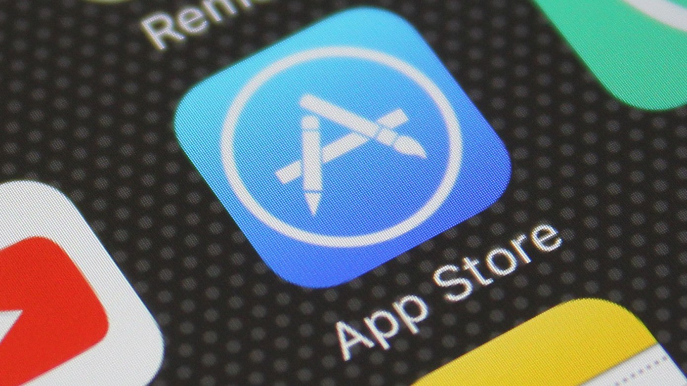 App stores saw record 218 billion downloads in 2020, consumer spend of $143  billion | TechCrunch