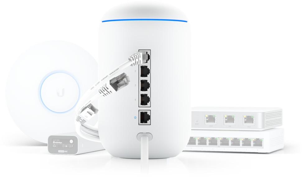 Prisnedsættelse indtryk mixer Ubiquiti combines router and Wi-Fi access point with UniFi Dream Machine |  TechCrunch