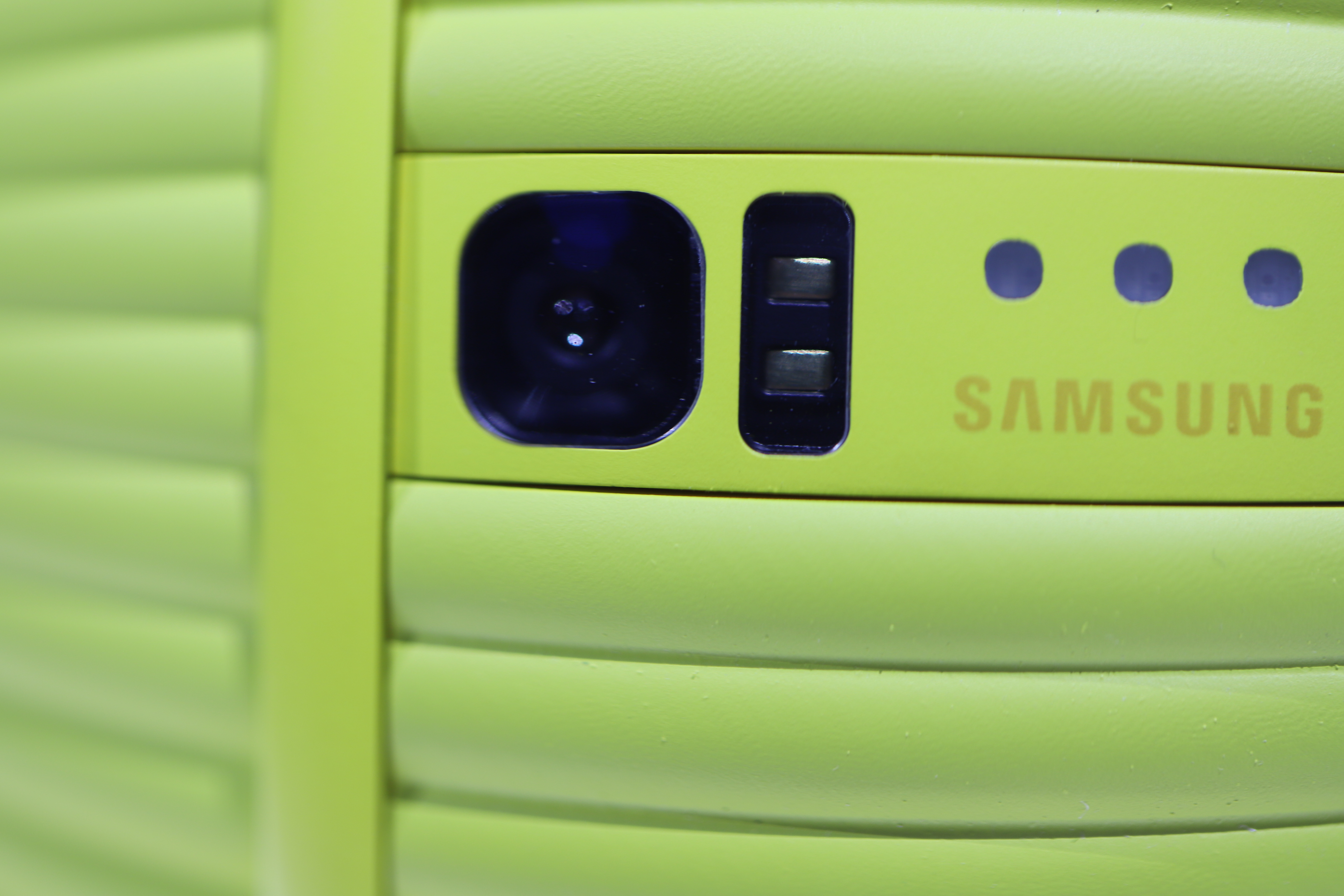 A Closer Look At Ballie Samsung S Friendly Robotic Ball Internet Technology News