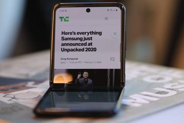 Daily Crunch: Samsung unveils another foldable phone thumbnail