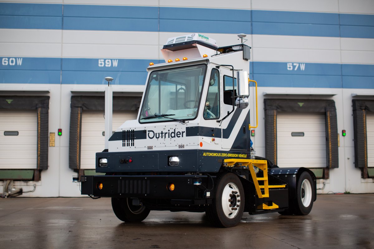 Outrider raises $73M to brings its autonomous electric yard trucks into the mainstream