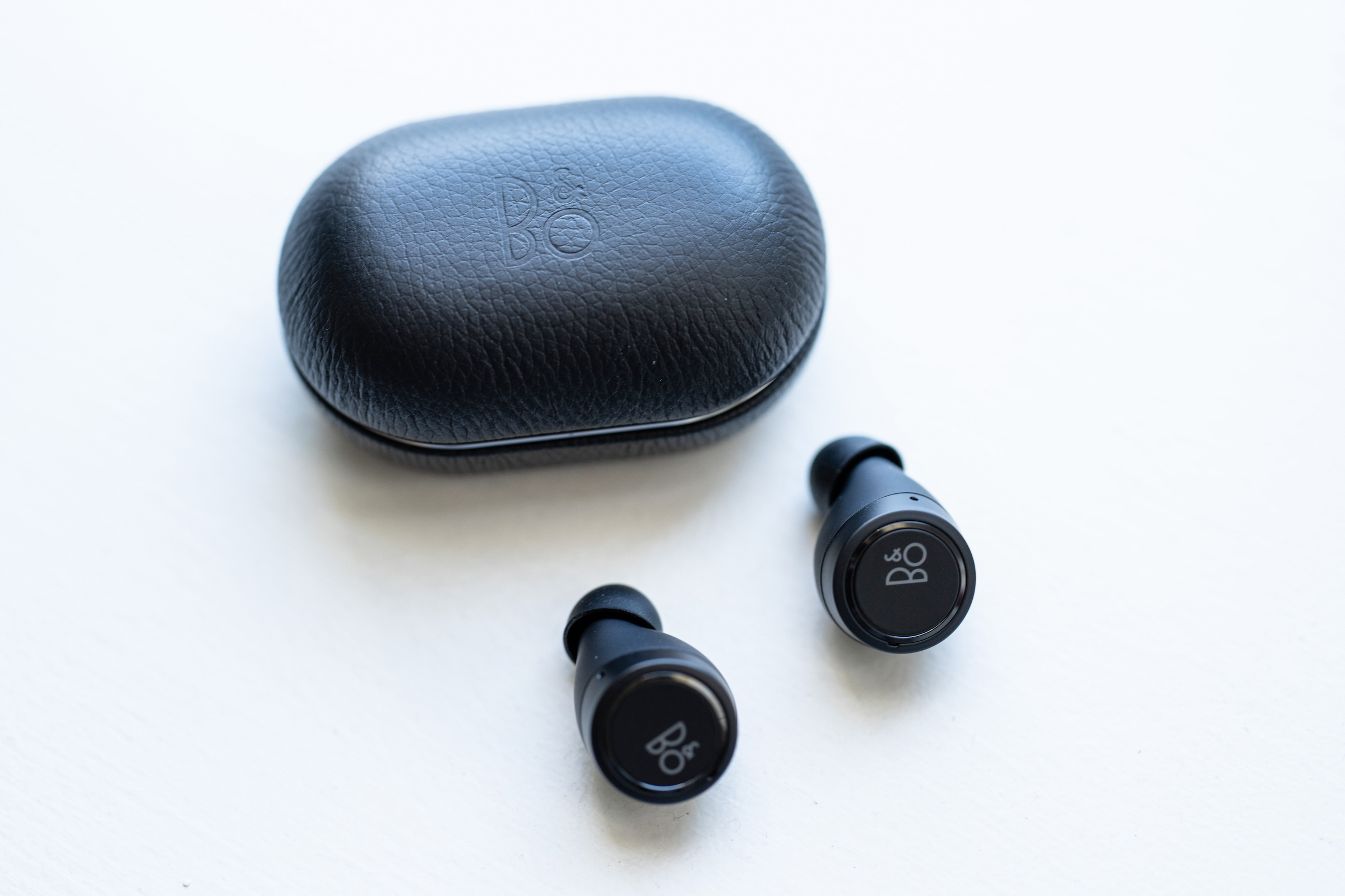 Bang & Olufsen’s latest Beoplay E8 fully wireless earbuds offer top sound and comfort