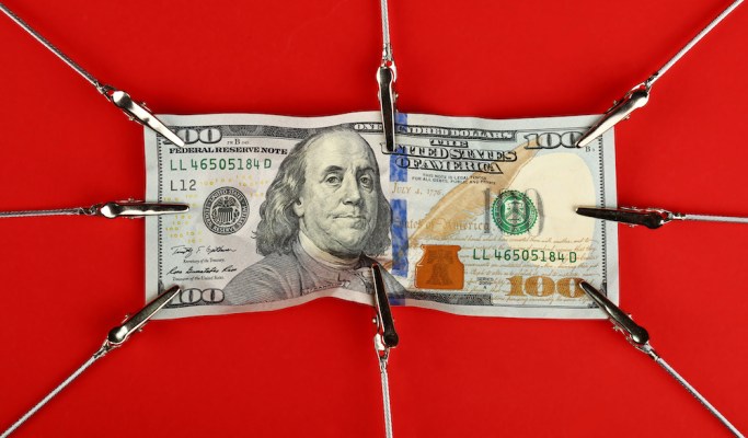 Daily Crunch: Mos evolves from fintech into challenger bank, as early users start post-college lives – TechCrunch