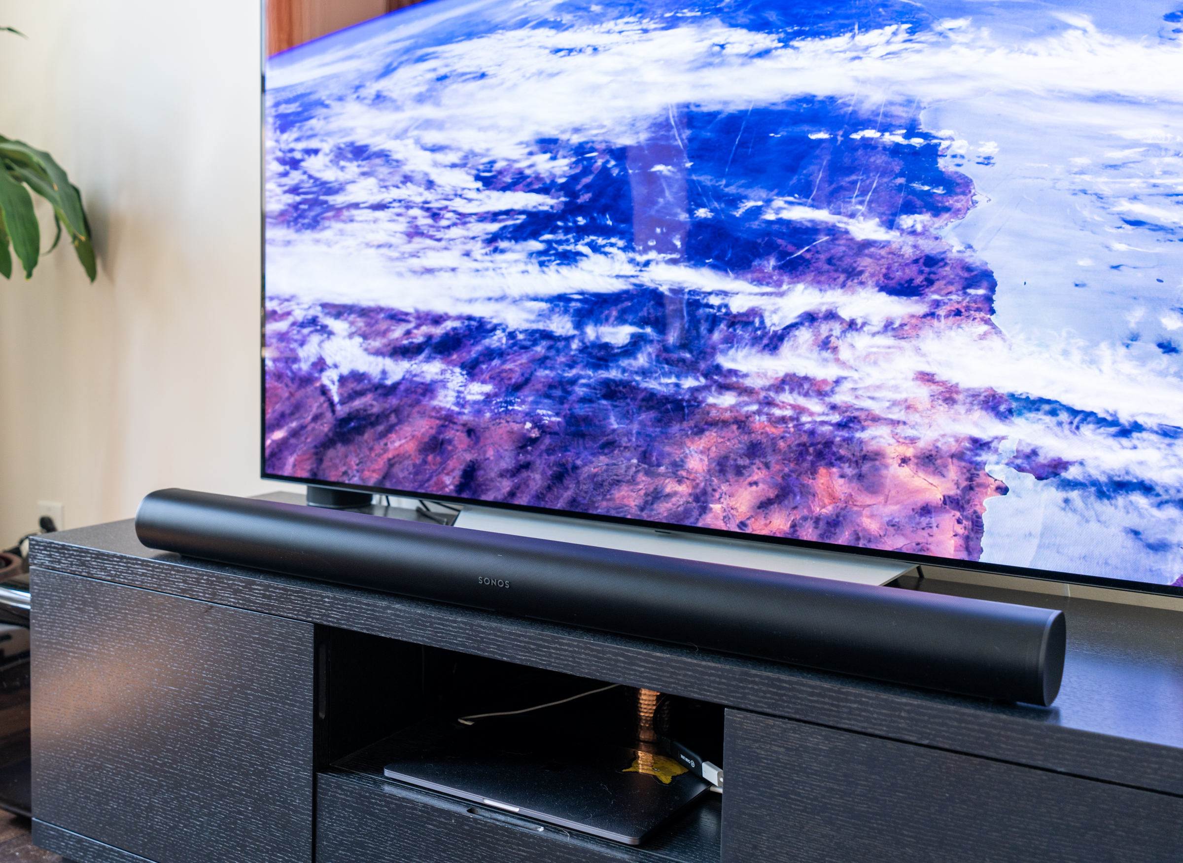 kindben kan opfattes I virkeligheden The Sonos Arc is an outstanding soundbar, on its own or with friends |  TechCrunch