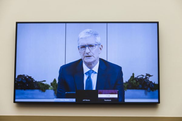 Apple CEO Tim Cook questioned over App Store’s removal of rival screen time apps in antitrust hearing - TechCrunch thumbnail