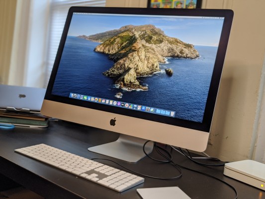 photo of Apple 27-inch iMac review image