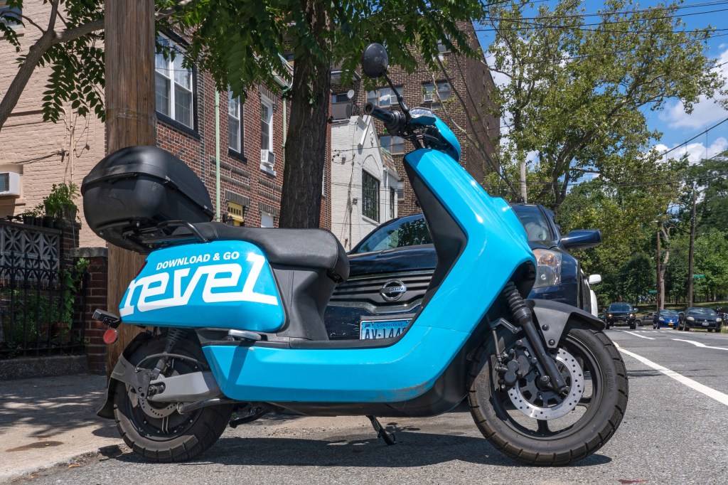 Revel moped