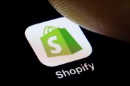 Shopify launches Collabs, a new way for creators to earn revenue on the platform Image
