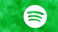 Spotify prompts some users to record reaction podcasts to playlists Image