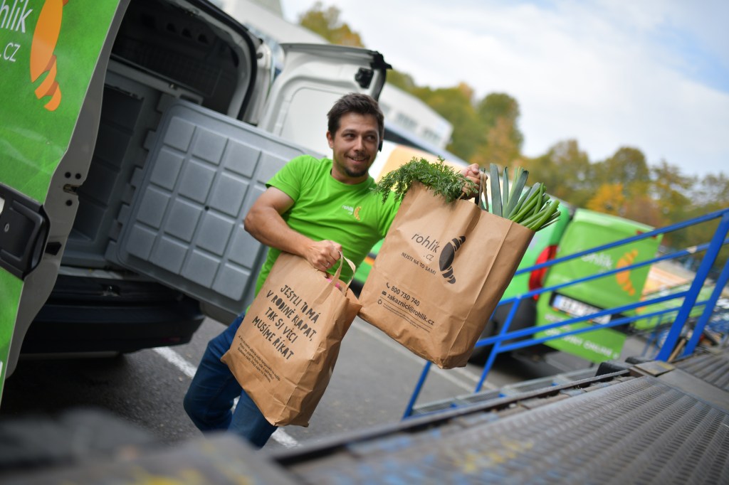 Rohlik bags $231M despite the market cooling on food delivery startups