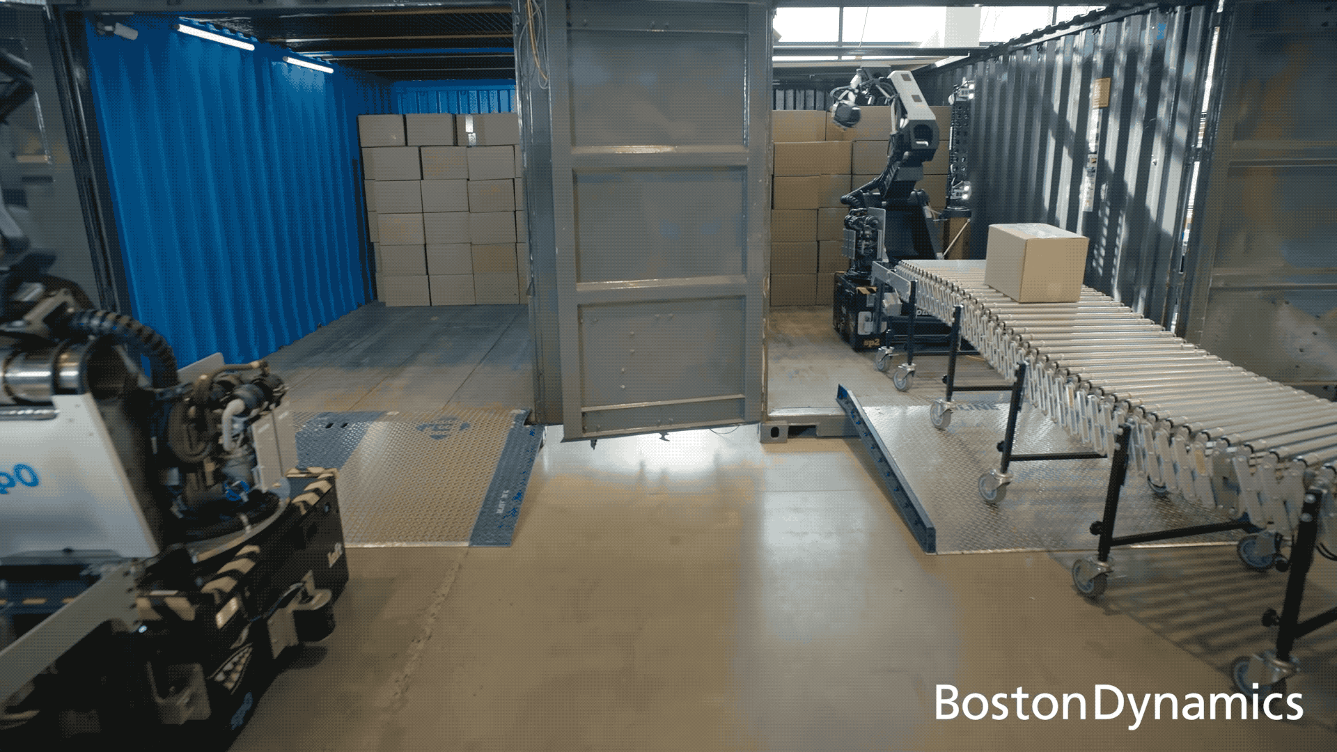 STRETCH TRUCK UNLOAD Credit to Boston Dynamics.2021 03 26 16 47 15